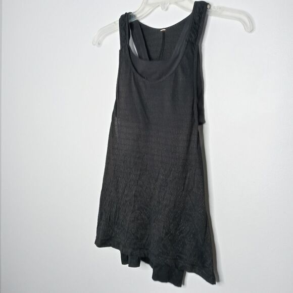 lululemon top with built in bra size 6 - Picture 8 of 9